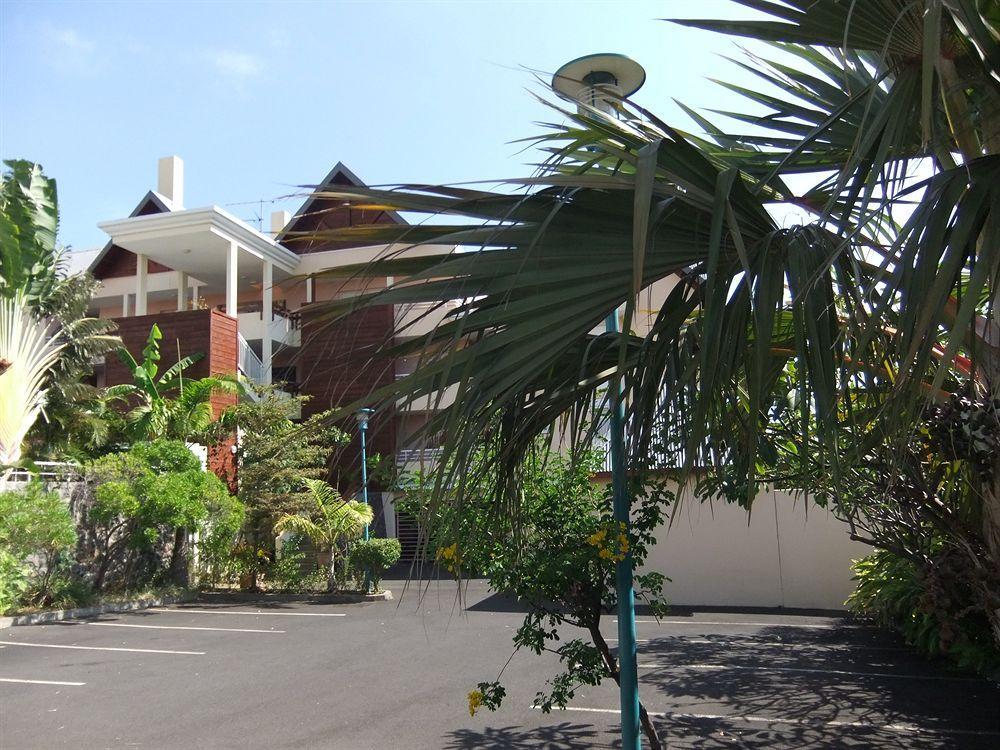 Le Kerveguen Otel Saint-Gilles-les Bains Dış mekan fotoğraf