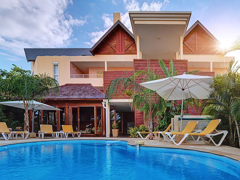 Le Kerveguen Otel Saint-Gilles-les Bains Dış mekan fotoğraf
