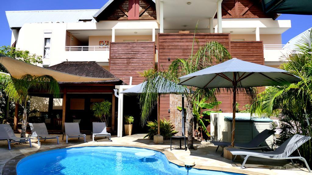 Le Kerveguen Otel Saint-Gilles-les Bains Dış mekan fotoğraf